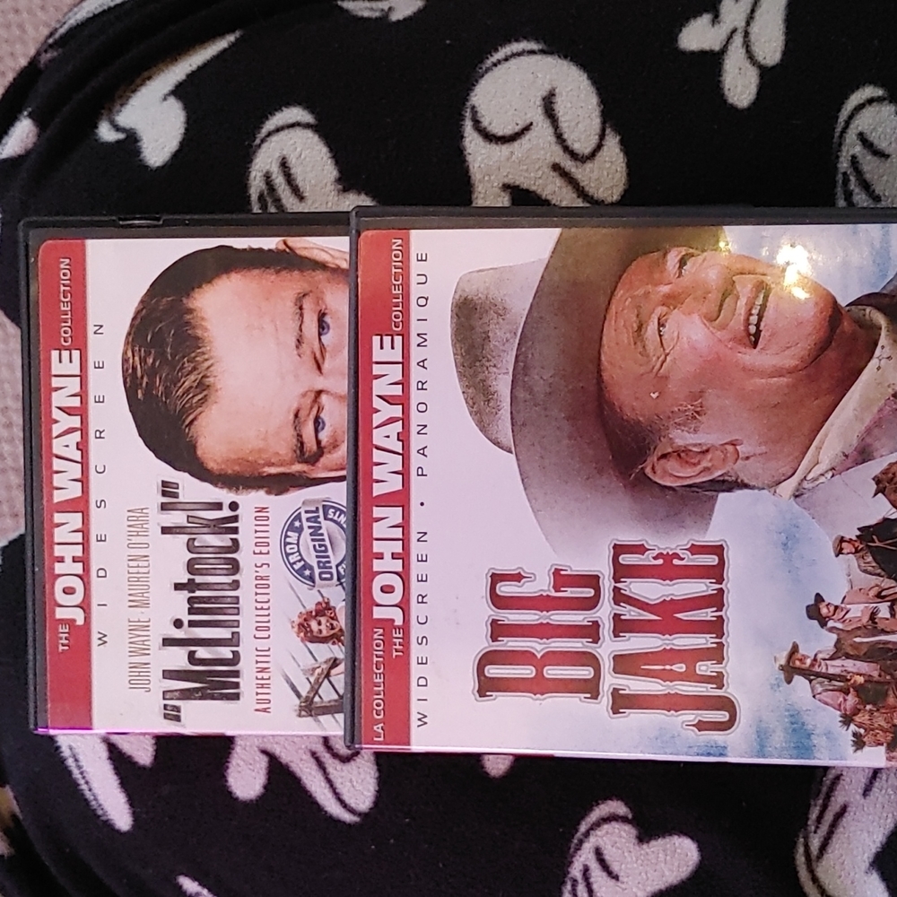 2 John wayne movies dvd